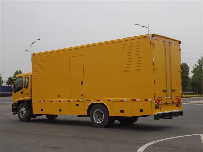 临桂发电车出租- 柴油发电机油箱怎么清洗