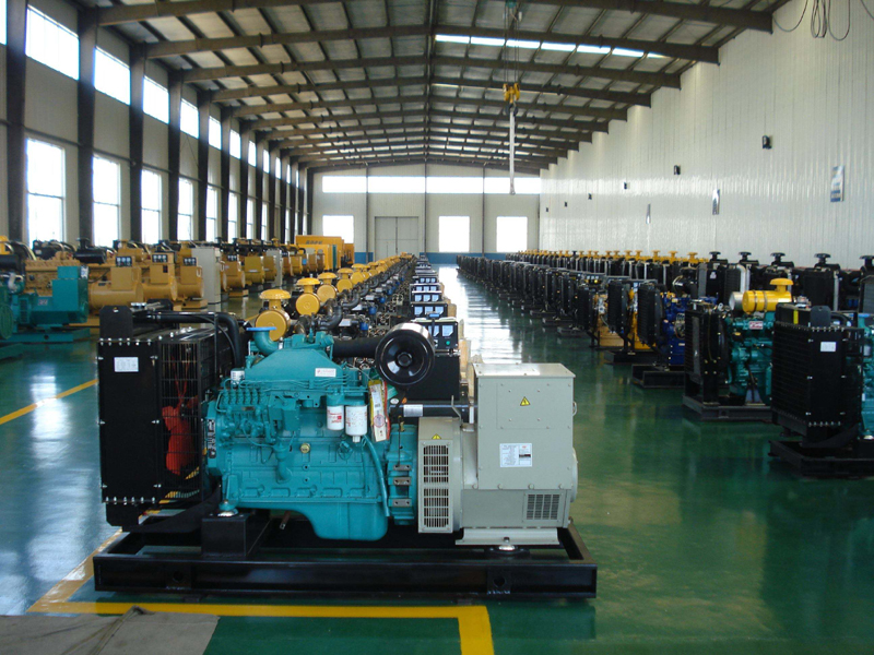 临桂租赁发电机-柴油发电机组冒蓝烟、冒黑烟、冒白烟故障分析