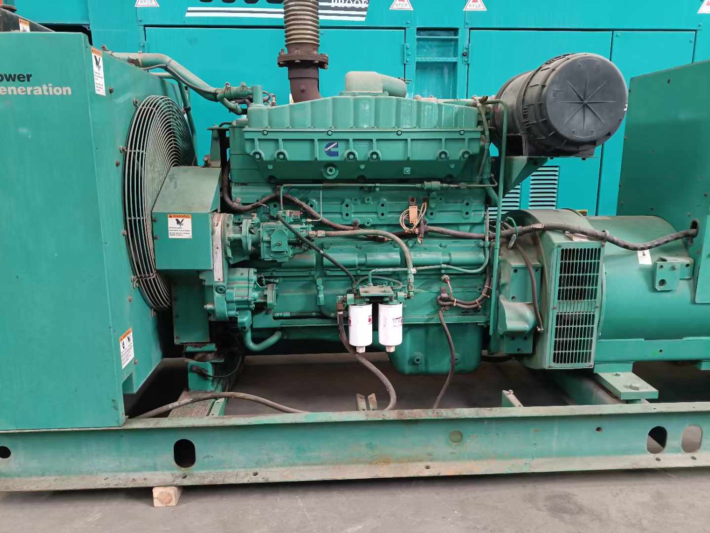 临桂过载会对 600kW 柴油发电机组造成哪些损害？