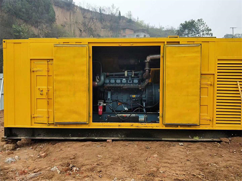 临桂发电机租赁冷却液的沸点降低到多少时需要更换