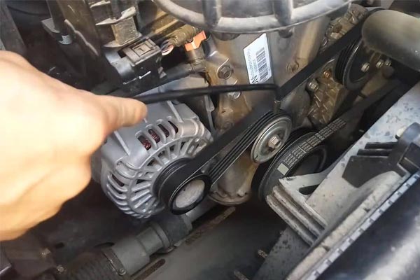 临桂转速传感器的工作原理是什么？