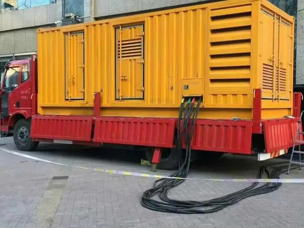 临桂发电机组控制系统如何更换？