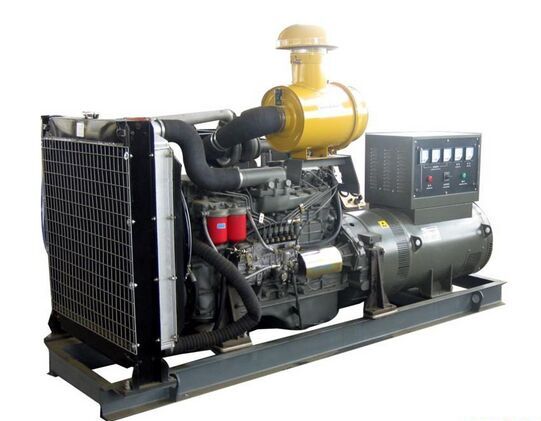 临桂汽油发电机组冬季保养时，燃油系统需要注意什么？