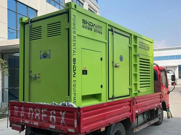 临桂更换水冷式机油散热器的密封件时，如何选择合适的密封胶？