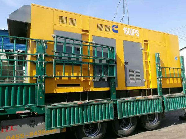 临桂测量水冷式机油散热器密封件尺寸时的注意事项有哪些？